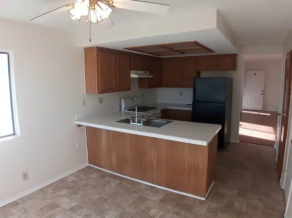 510 E Avenue Q2 APT A, Palmdale, CA 93550