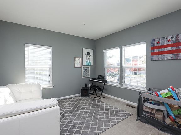 Entry Level - Family Room