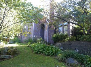 571 Forest Park Dr, Newburgh, IN 47630