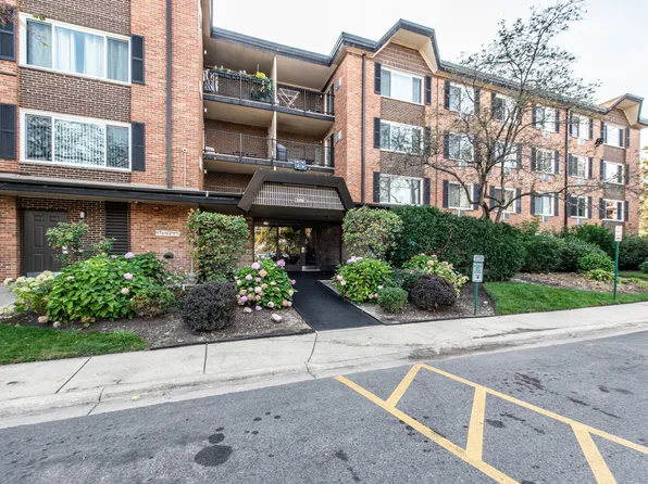 1126 S New Wilke Rd APT 307, Arlington Heights, IL 60005