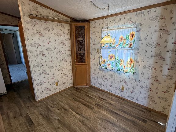 4th image of 1848 Ashwood Ln