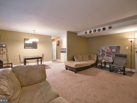 5th image of 1005 Chillum Rd APT 117