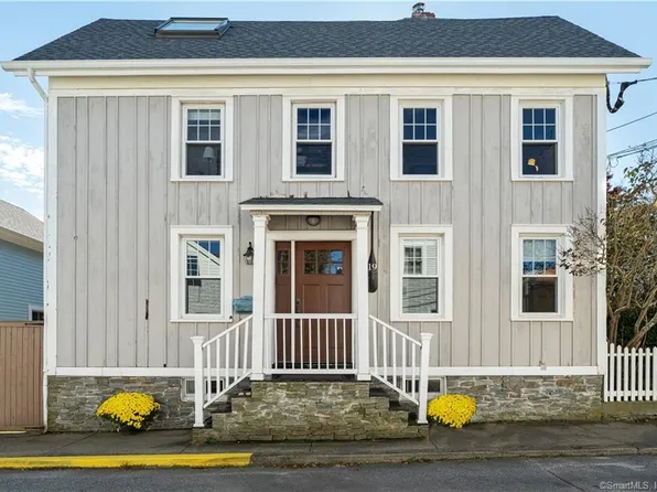 19 Diving Street, Stonington, CT 06378