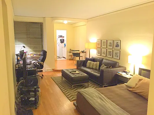 Rented by Manhattan Spaces | media 14