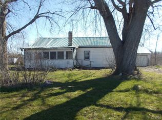 11664 Calkins Rd, Cato, NY 13033