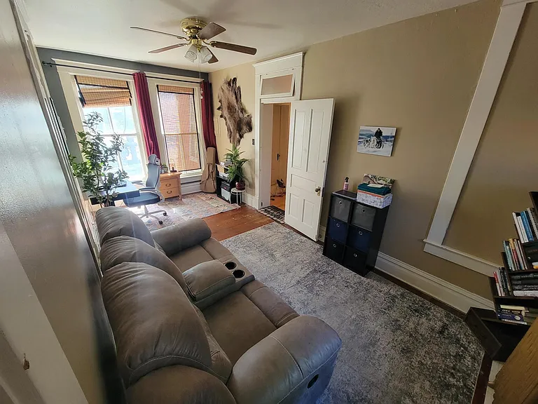 402 N Ewing St — Photo 9