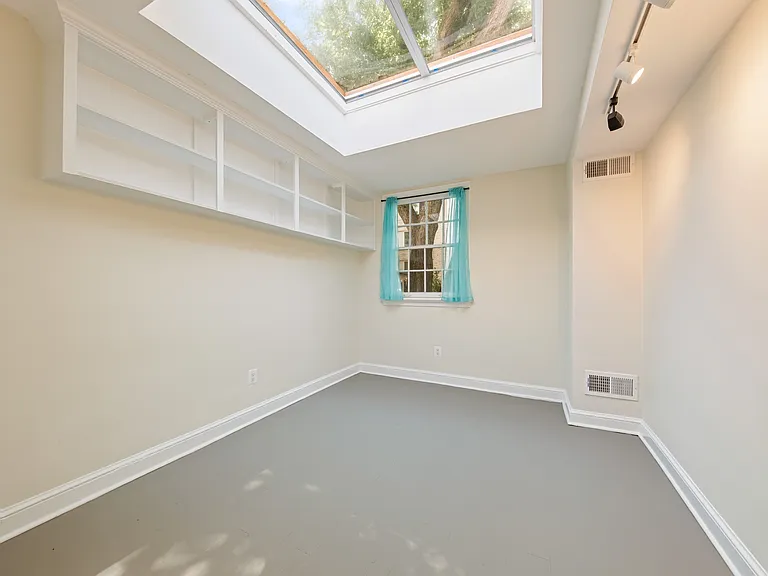 14 Snows Ct NW — Photo 13