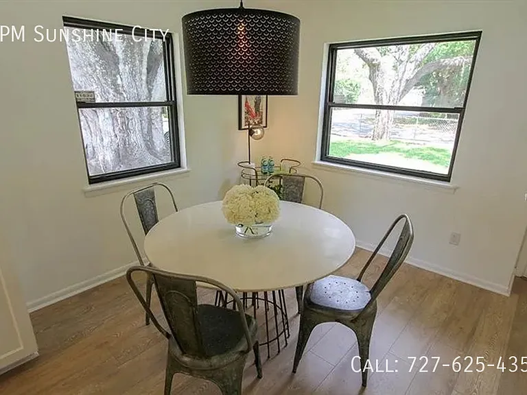 1301 E Cayuga St — Photo 12