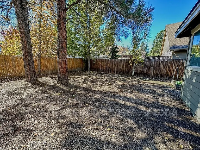 537 W Nugget Trl — Photo 6