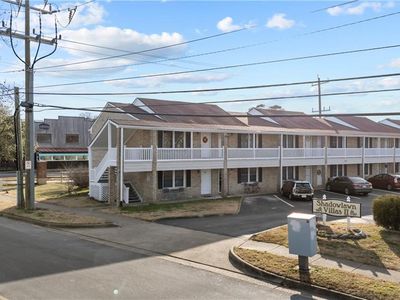 598 Pinewood Dr APT 106, Virginia Beach, VA, 23451
