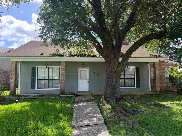 2127 Elkwood Dr, Baton Rouge, LA 70816