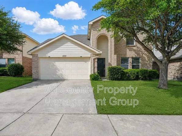 4909 Wildcreek Way, Fort Worth, TX 76179