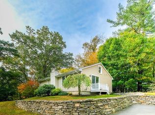 223 Stonebridge Rd, Wayland, MA 01778