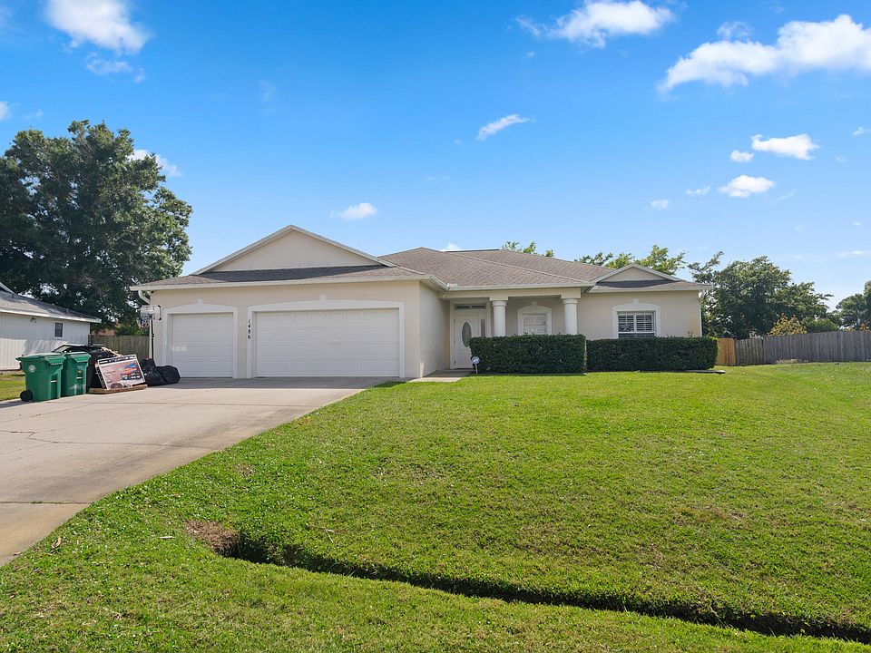 1st image of 1486 SW Crest Avenue