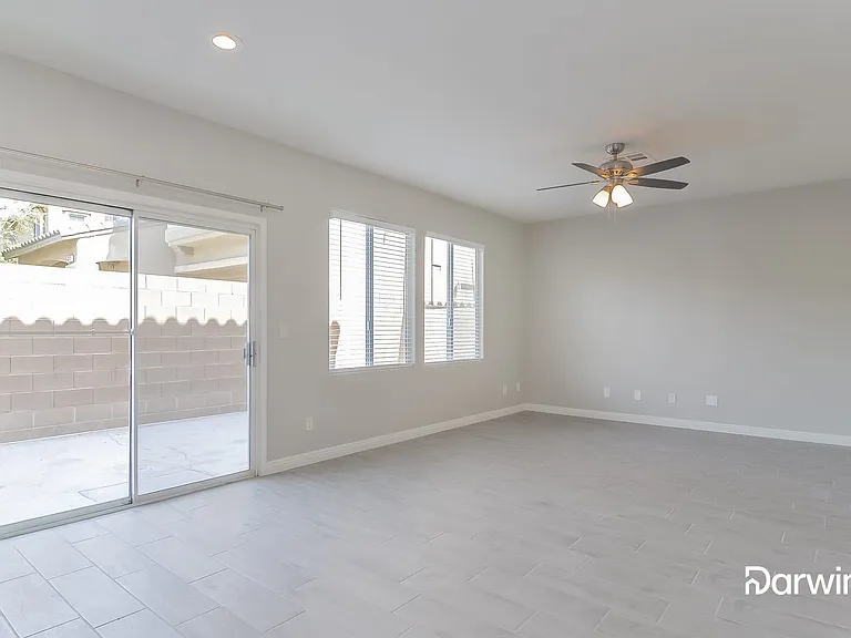 4068 Oliver Sagebrush Dr — Photo 6