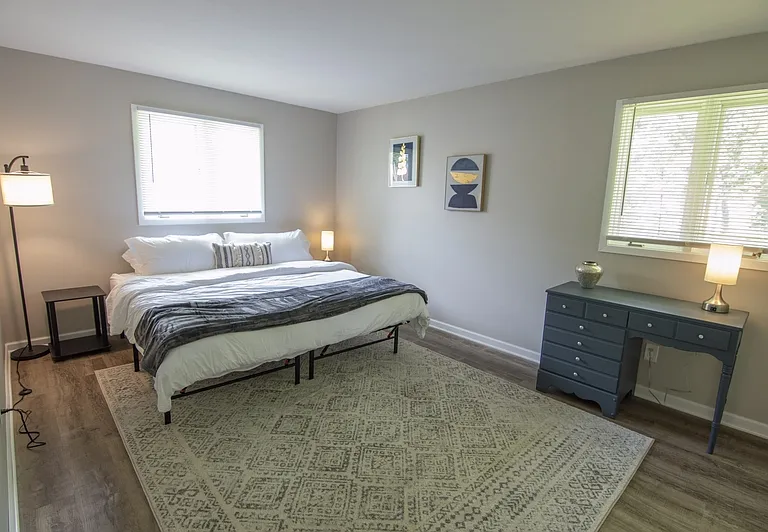 6125 Broadview Rd — Photo 22
