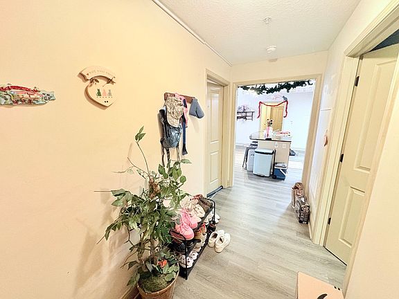 3rd image of 1621 Muscovy Way