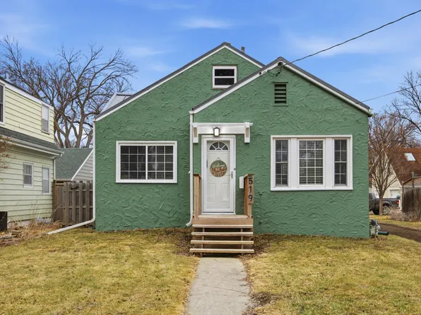 519 14th St S, Fargo, ND 58103