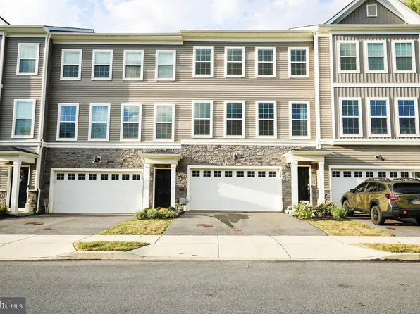 103 Livingston Ln, Exton, PA 19341