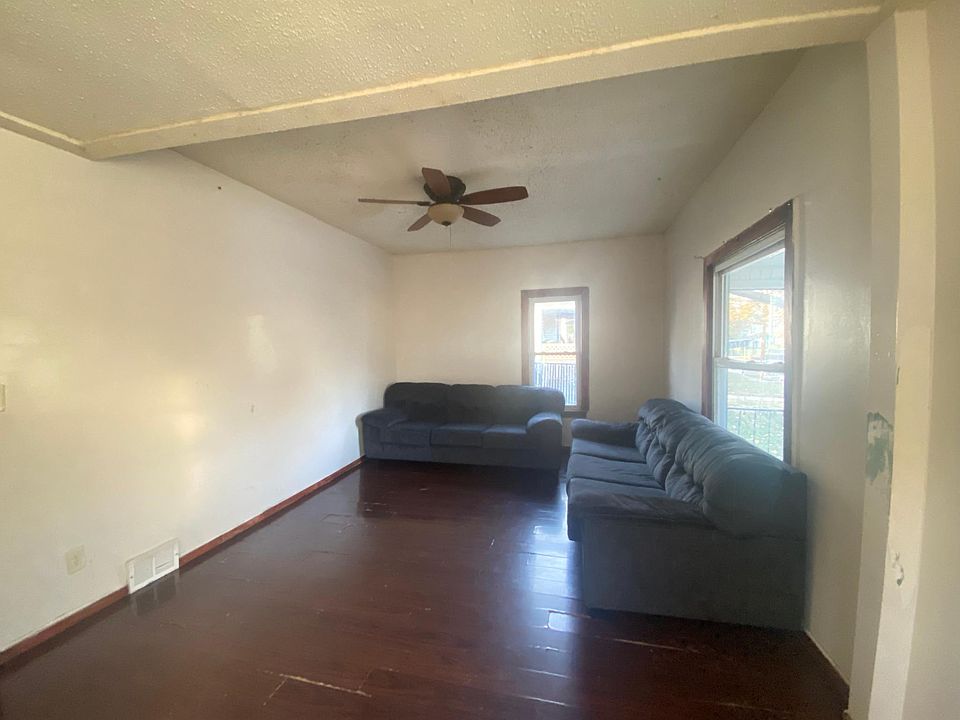 1st image of 810 Elmwood Ave