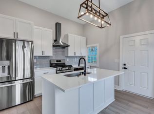 90 Hanover St #C, Charleston, SC 29403