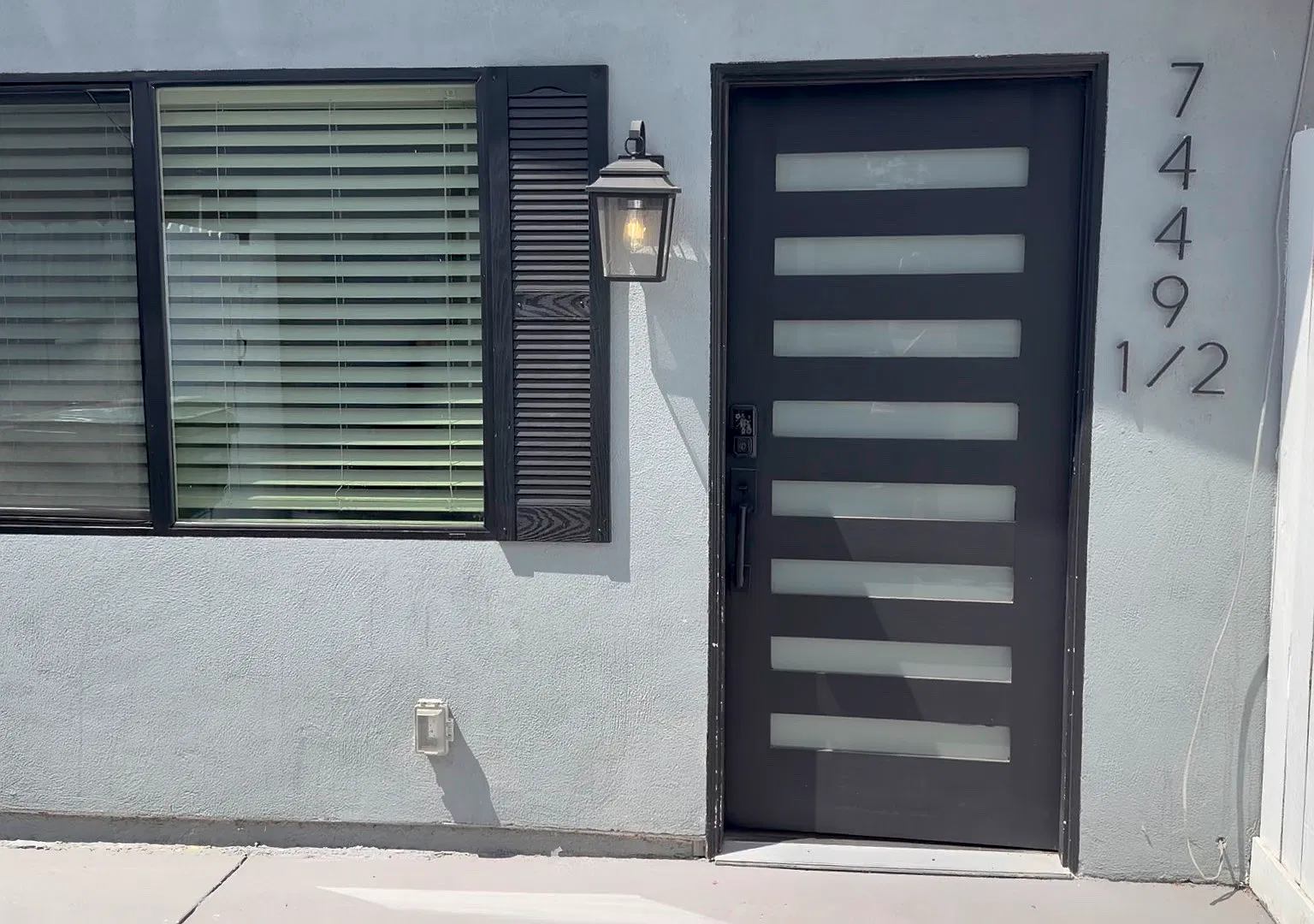 4 bed, 1200 sqft, $3,699 — Photo 3