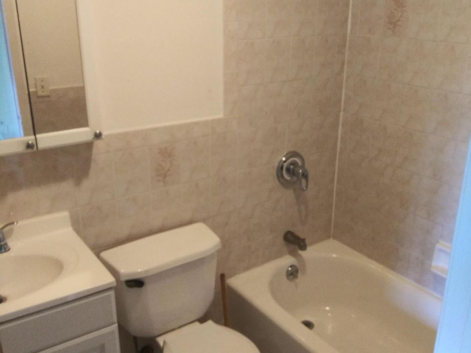 2nd image of 2432 Tiemann Ave