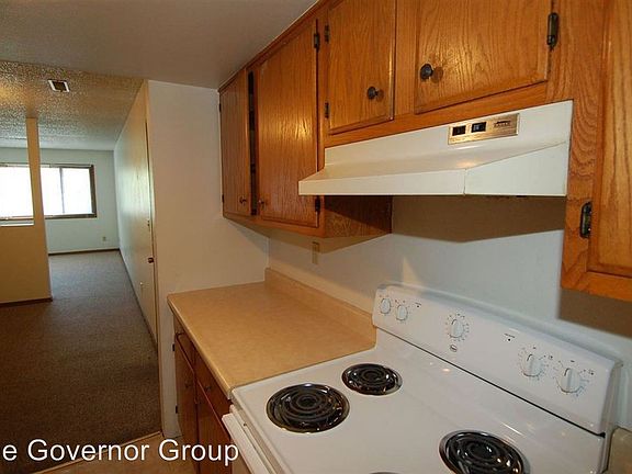 2nd image of 365 Ellis Ave APT 11
