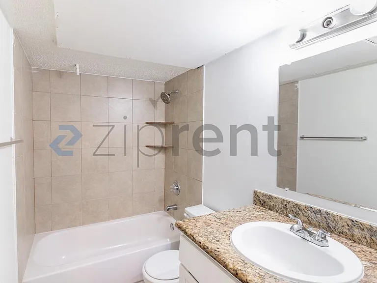 2906 Sweeney Ln #C — Photo 8