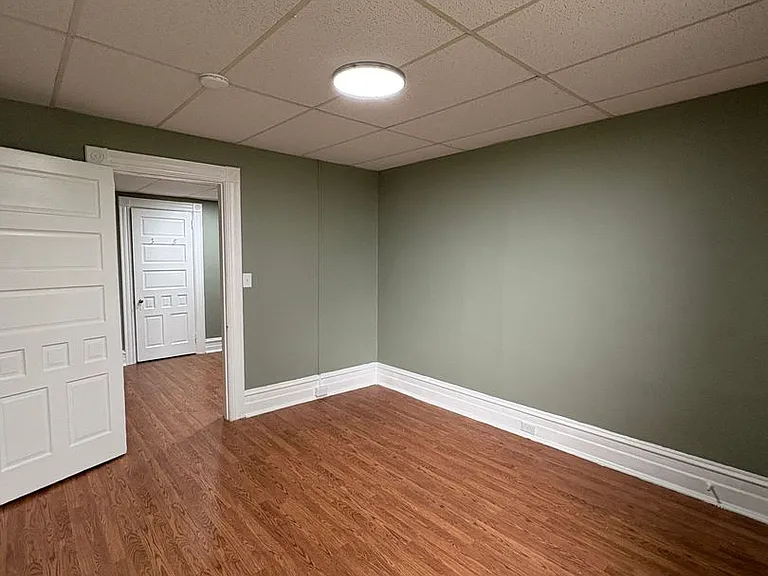 1003 N Charlotte St — Photo 9