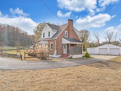 5701 Starkey Rd, Roanoke, VA, 24018