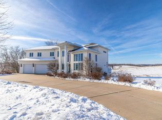 719 Windlach St, New Glarus, WI 53574