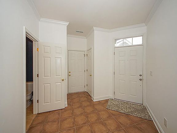 5th image of 5150 Trump St Unit 1602