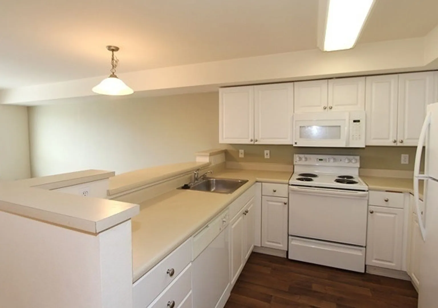 Pickering Place Apartments — Photo 3