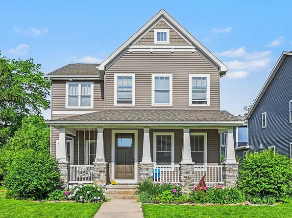 1019 N Lawrence St, South Bend, IN 46617
