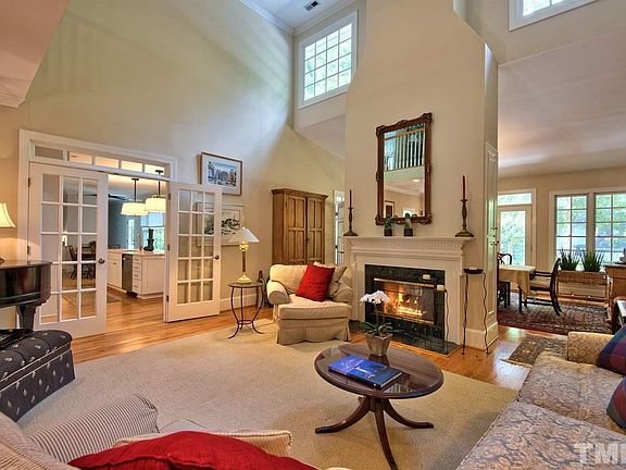 4th image of 4100 Cricket Ln