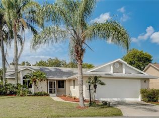 4526 Hamlets Grove Dr, Sarasota, FL 34235
