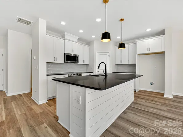 210 Quartz Hill Way, Waxhaw, NC 28173