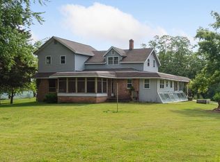 2611 South Rd, Burlington, WI 53105