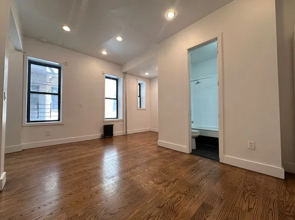 410 Eastern Parkway image 1 of 12