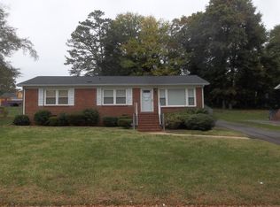 320 Stone Post Rd, Charlotte, NC 28217