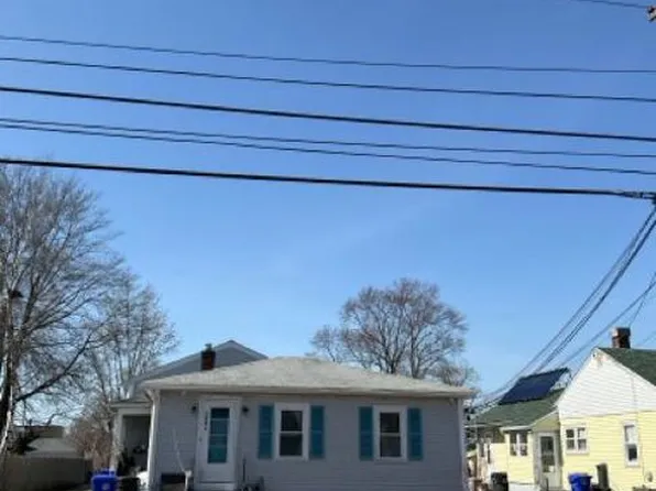 164 Maple St #1, Manchester, NH 03103