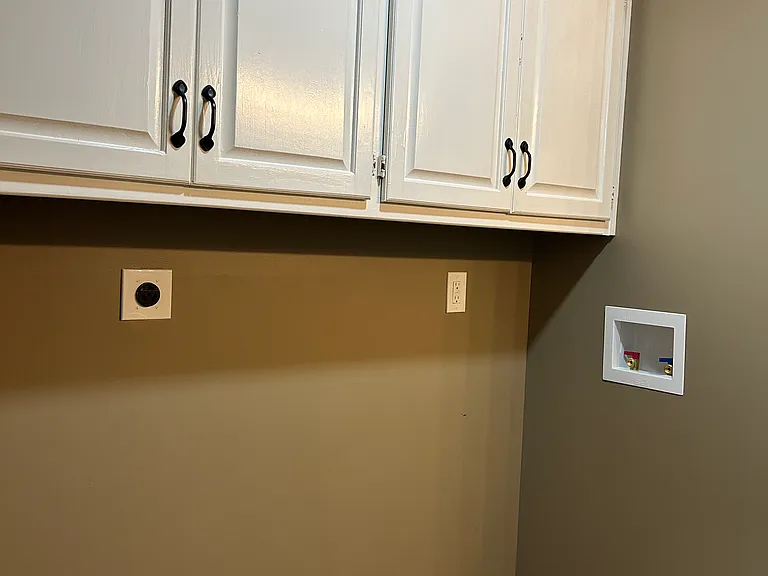 201 N Cypress St #B — Photo 9