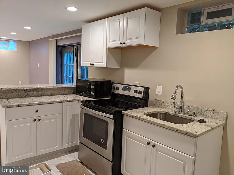 4104 Swiss Stone Dr — Photo 7
