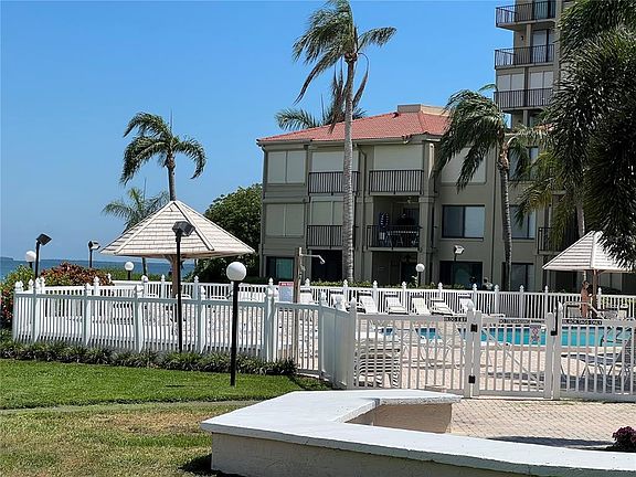 5th image of 6268 Palma Del Mar Blvd S APT 109