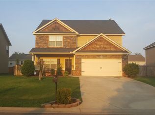 301 Haywood Dr, Kathleen, GA 31047