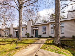 1103 Old Monrovia Rd NW APT B1, Huntsville, AL 35806