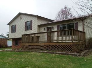 226 Vance Dr, Chilhowie, VA 24319