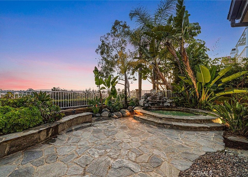 25712 Wood Brook Rd, Laguna Hills, CA 92653 | Zillow