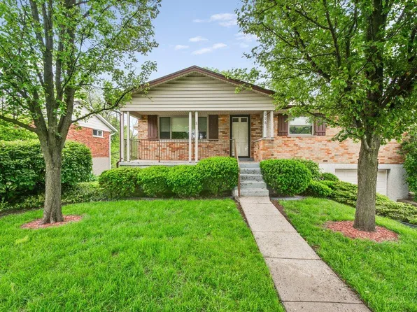 998 Thunderbird Dr, Cincinnati, OH 45231